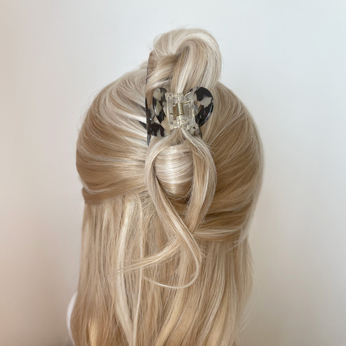 Tortoiseshell Pattern Shark Hair Claw Clip【varieties】