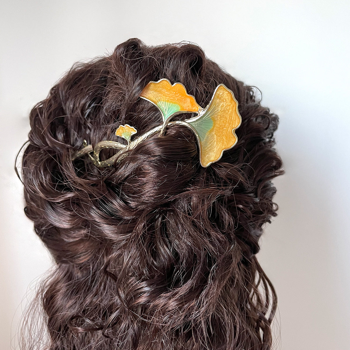 Ginkgo Leaf Twisted Clip Delicate Metal Hairpin